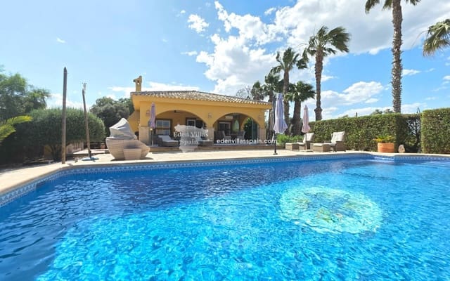4 quarto Quinta/Casa Rural para venda em Alicante cidade com piscina garagem - 535 000 € (Ref: 9866177)