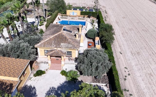 4 quarto Quinta/Casa Rural para venda em Alicante cidade com piscina garagem - 535 000 € (Ref: 9866177)