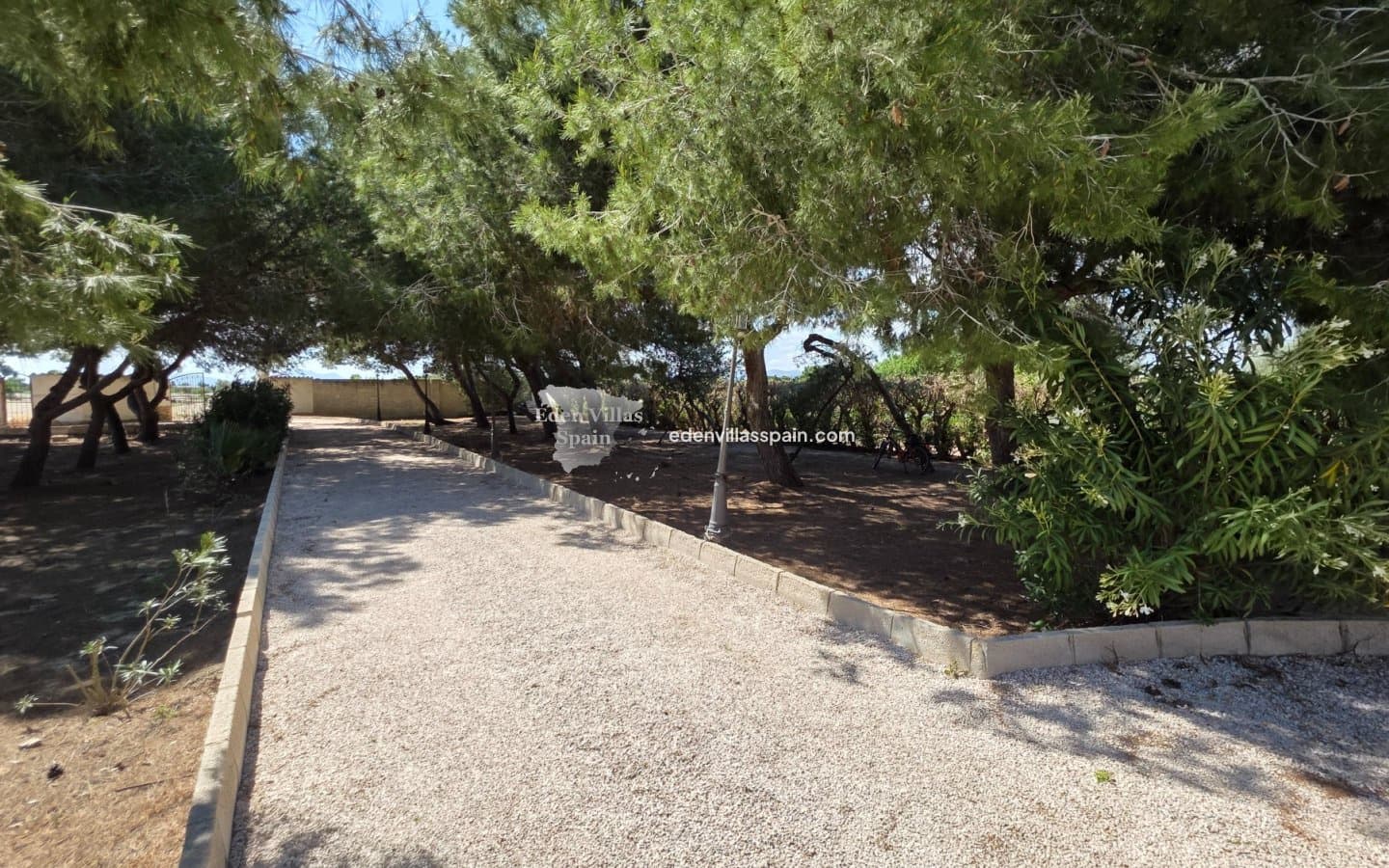 4 quarto Quinta/Casa Rural para venda em Alicante cidade com piscina garagem - 535 000 € (Ref: 9866177)