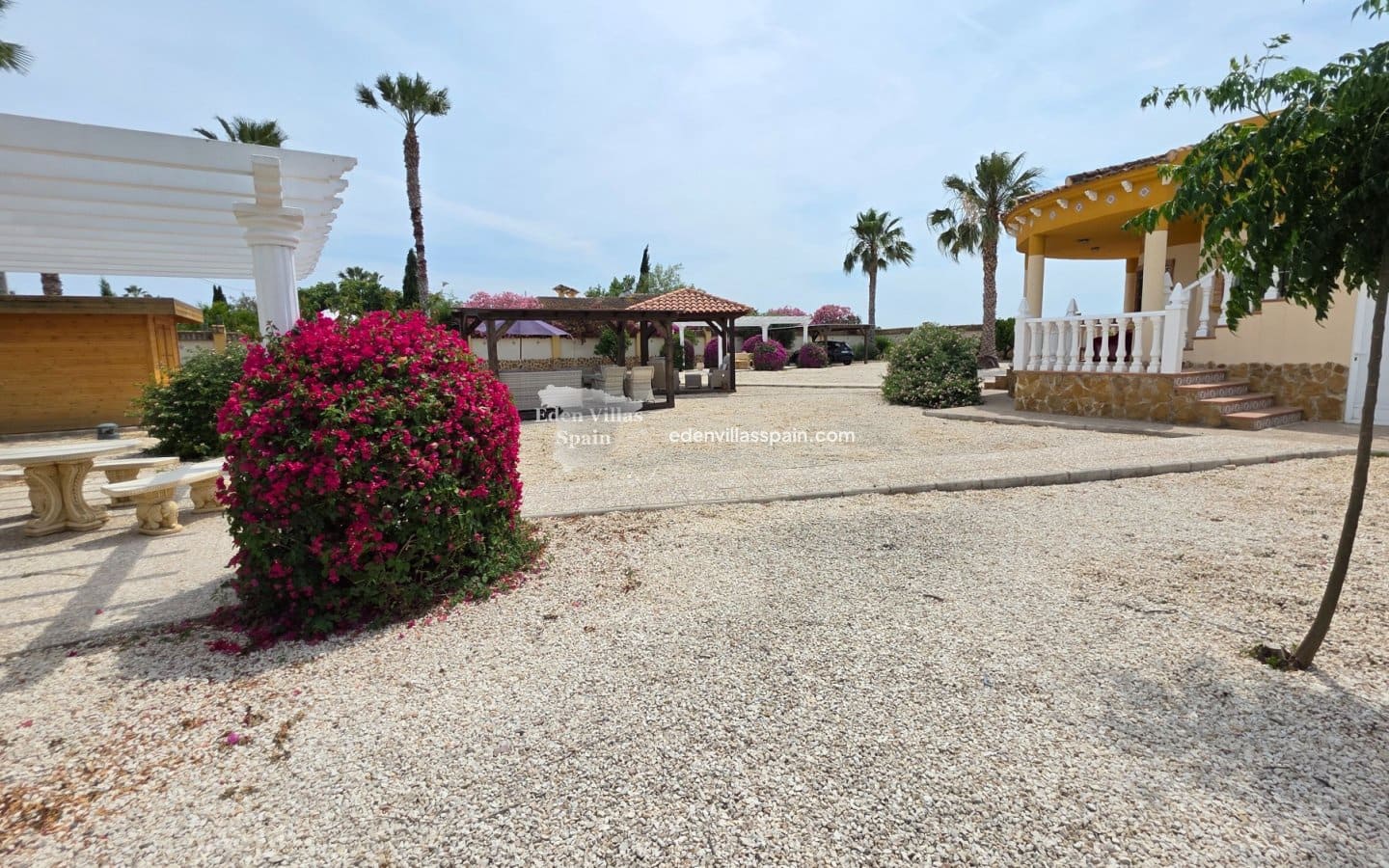 4 quarto Quinta/Casa Rural para venda em Catral com piscina - 385 000 € (Ref: 9877072)