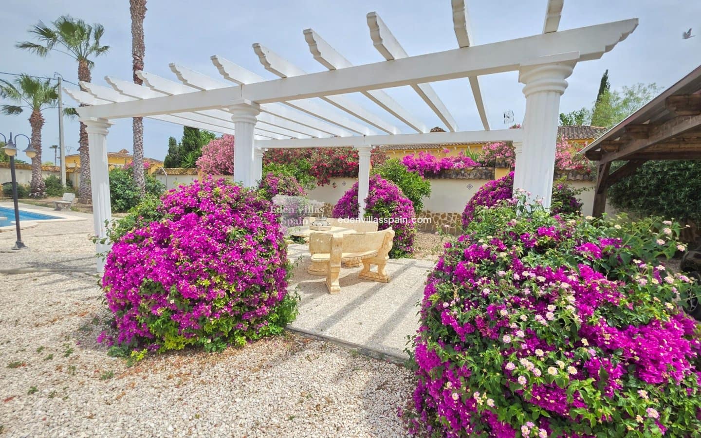 4 quarto Quinta/Casa Rural para venda em Catral com piscina - 385 000 € (Ref: 9877072)