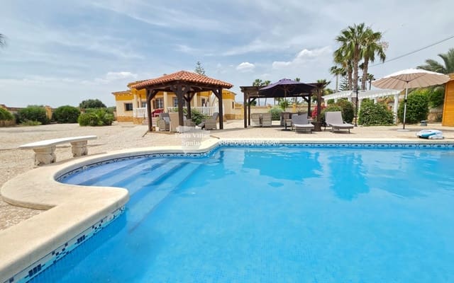 4 sypialnia Willa na sprzedaż w Catral z basenem - 385 000 € (Ref: 9877197)