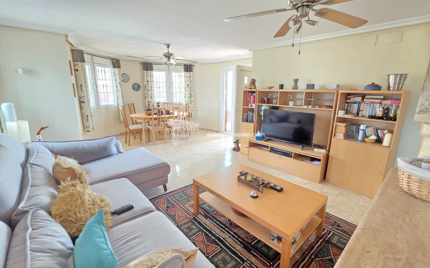 4 chambre Finca/Maison de Campagne à vendre à Alicante ville avec piscine - 385 000 € (Ref: 9877198)