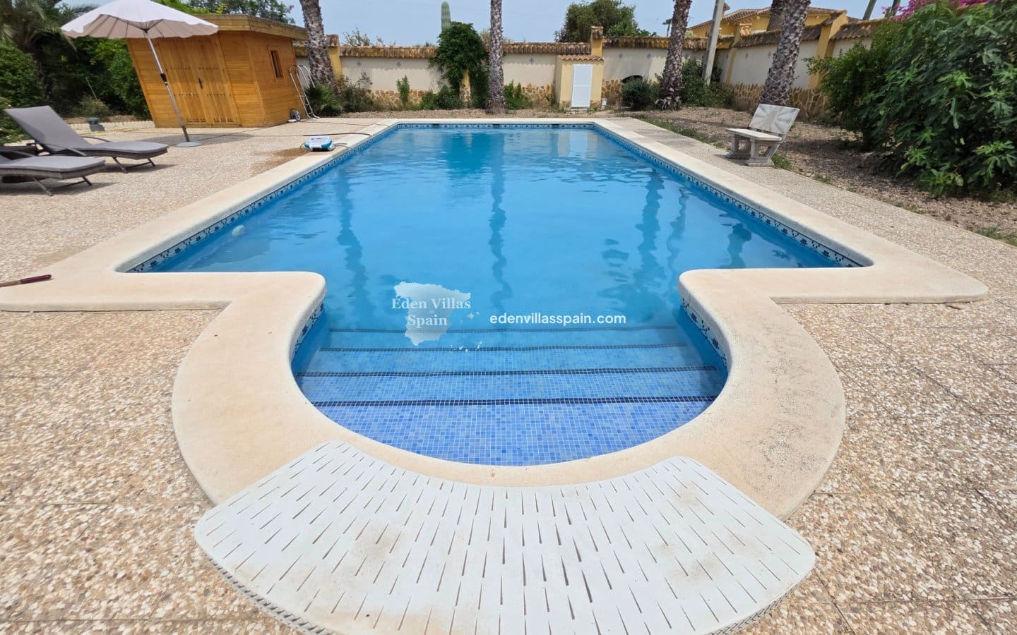 4 chambre Finca/Maison de Campagne à vendre à Alicante ville avec piscine - 385 000 € (Ref: 9877198)