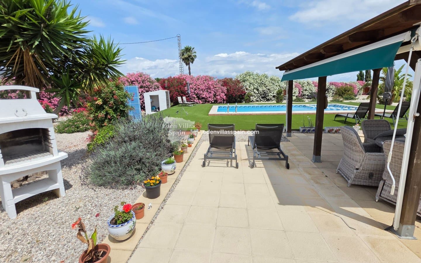 5 slaapkamer Finca/Landhuis te koop in Alicante stad met zwembad garage - € 410.000 (Ref: 9885321)