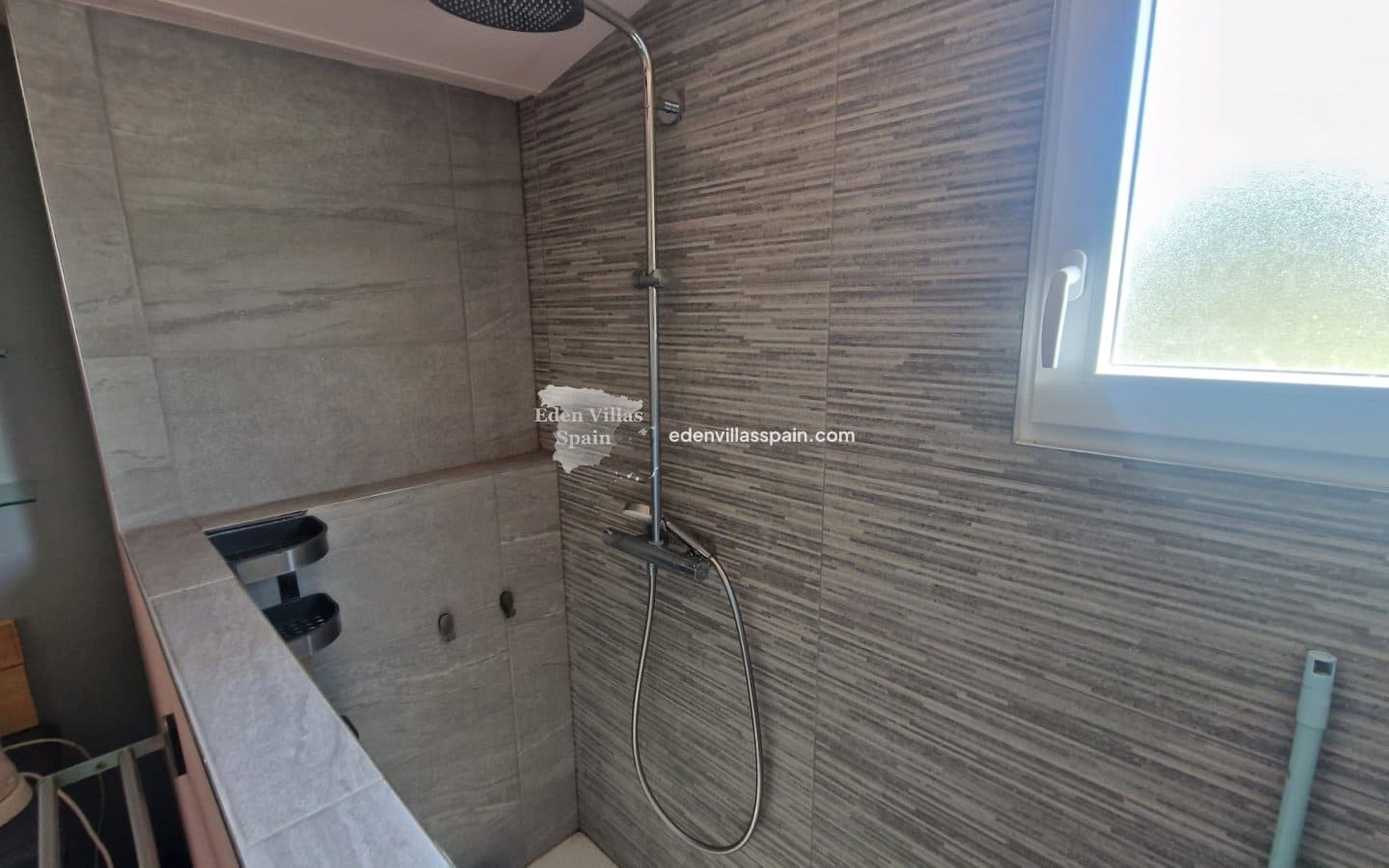 2 bedroom Finca/Country House for sale in Alicante / Alacant city - € 149,950 (Ref: 9897327)