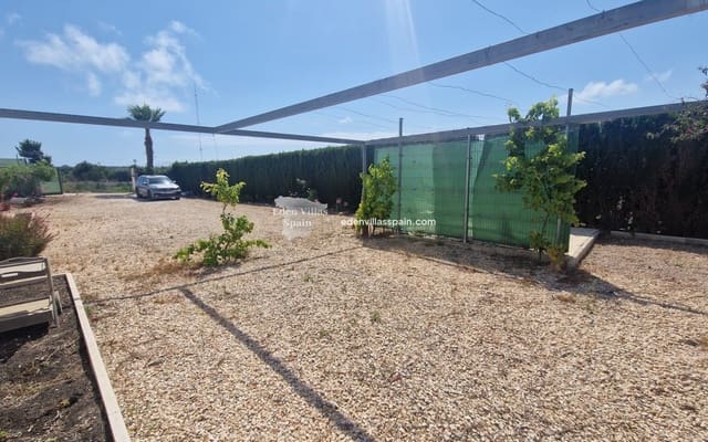 2 bedroom Finca/Country House for sale in Alicante / Alacant city - € 149,950 (Ref: 9897327)
