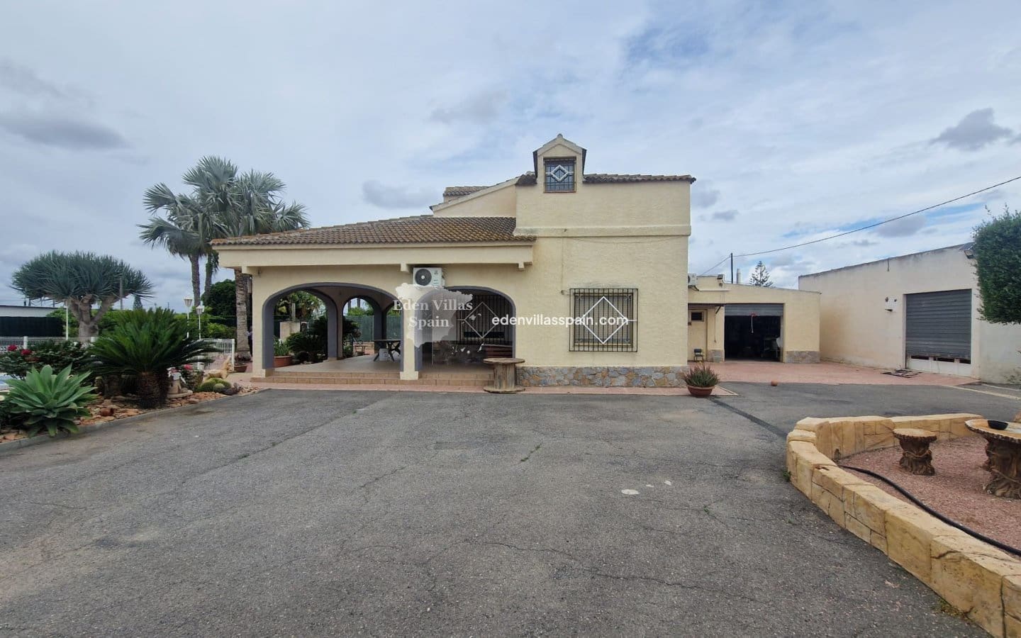 10 bedroom Finca/Country House for sale in Elche / Elx with pool garage - € 449,000 (Ref: 9905289)