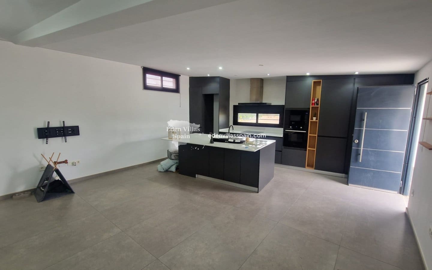 Finca/Casa Rural de 10 habitaciones en Santa Pola en venta con piscina garaje - 449.000 € (Ref: 9905291)