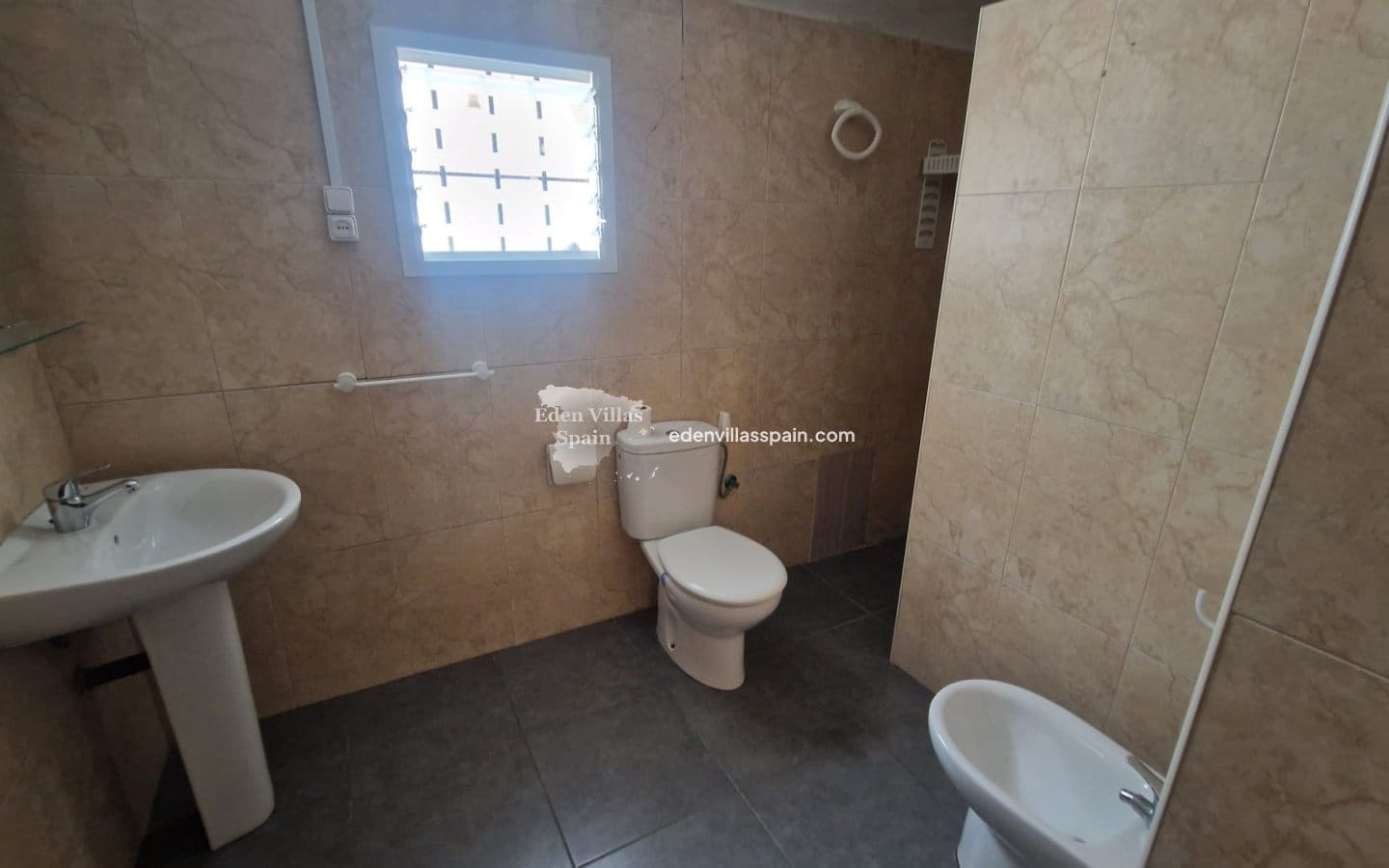 Finca/Casa Rural de 10 habitaciones en Santa Pola en venta con piscina garaje - 449.000 € (Ref: 9905291)