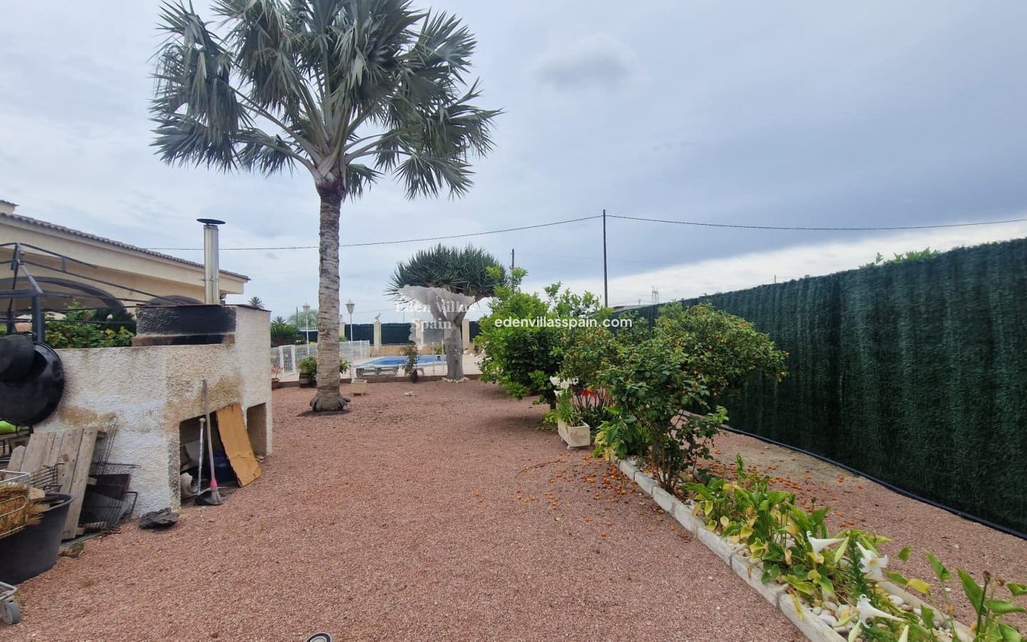 Finca/Casa Rural de 10 habitaciones en Santa Pola en venta con piscina garaje - 449.000 € (Ref: 9905291)