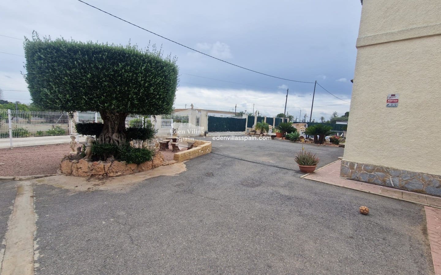 Finca/Casa Rural de 10 habitaciones en Santa Pola en venta con piscina garaje - 449.000 € (Ref: 9905291)