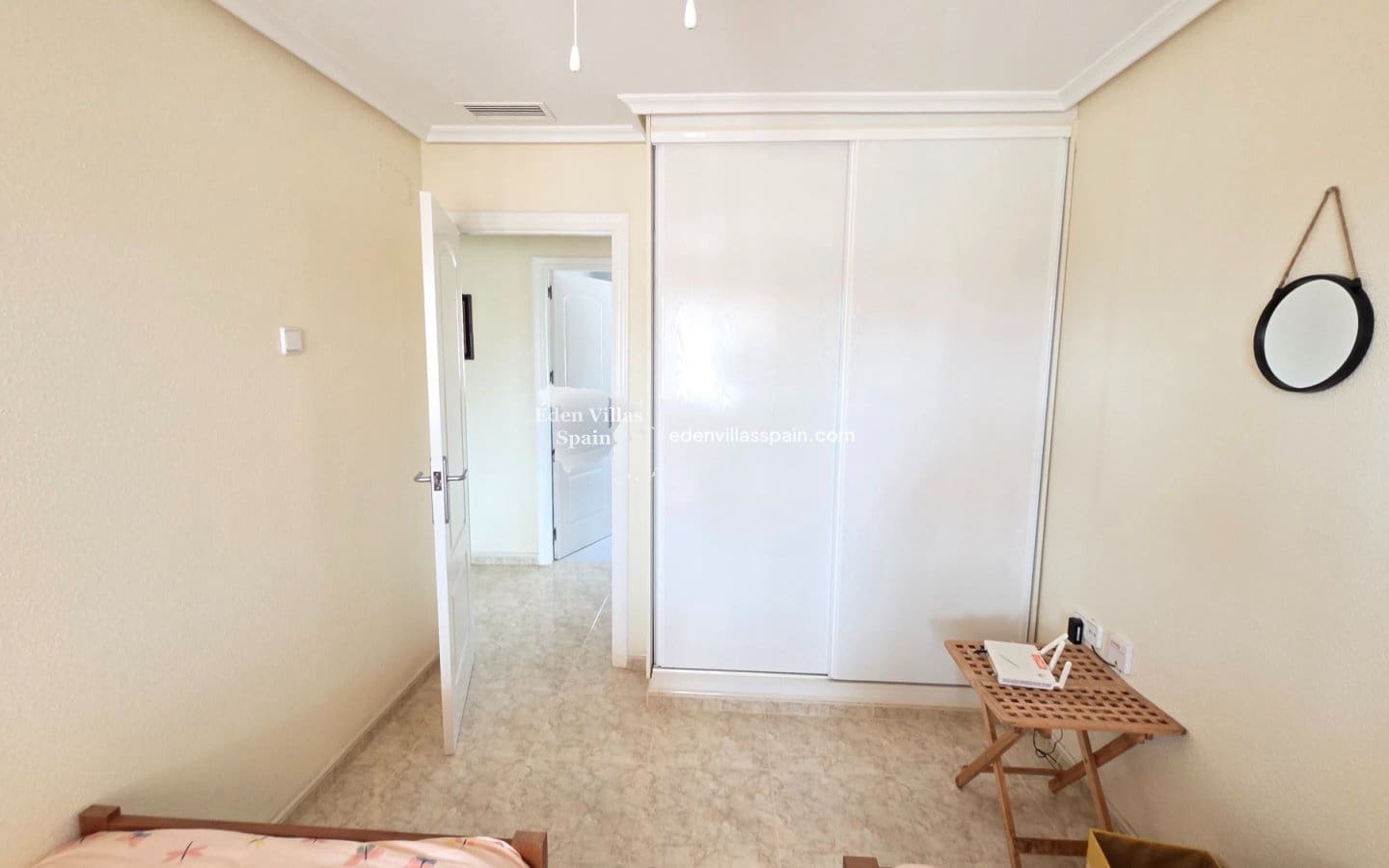4 soveværelse Finca/Landehus til salg i Alicante by med swimmingpool - € 385.000 (Ref: 9929995)