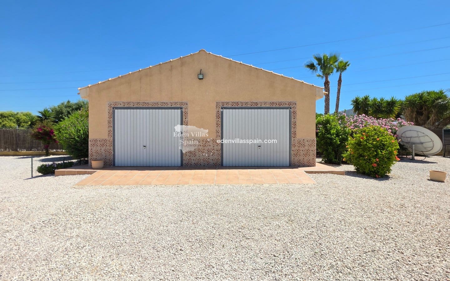 3 soveværelse Erhverv til salg i Fortuna med swimmingpool garage - € 265.000 (Ref: 9931121)