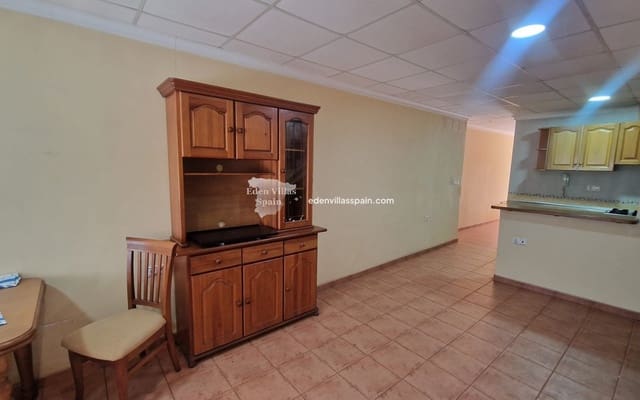 3 soveværelse Byhus til salg i La Marina, Elche / Elx - € 120.000 (Ref: 9944352)