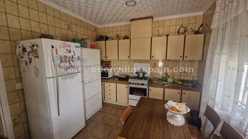 3 sovrum Finca/Hus på landet till salu i Callosa de Segura med pool - 299 995 € (Ref: 9946353)