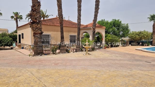Finca/Casa Rural de 3 habitaciones en Callosa de Segura en venta con piscina - 299.995 € (Ref: 9946353)