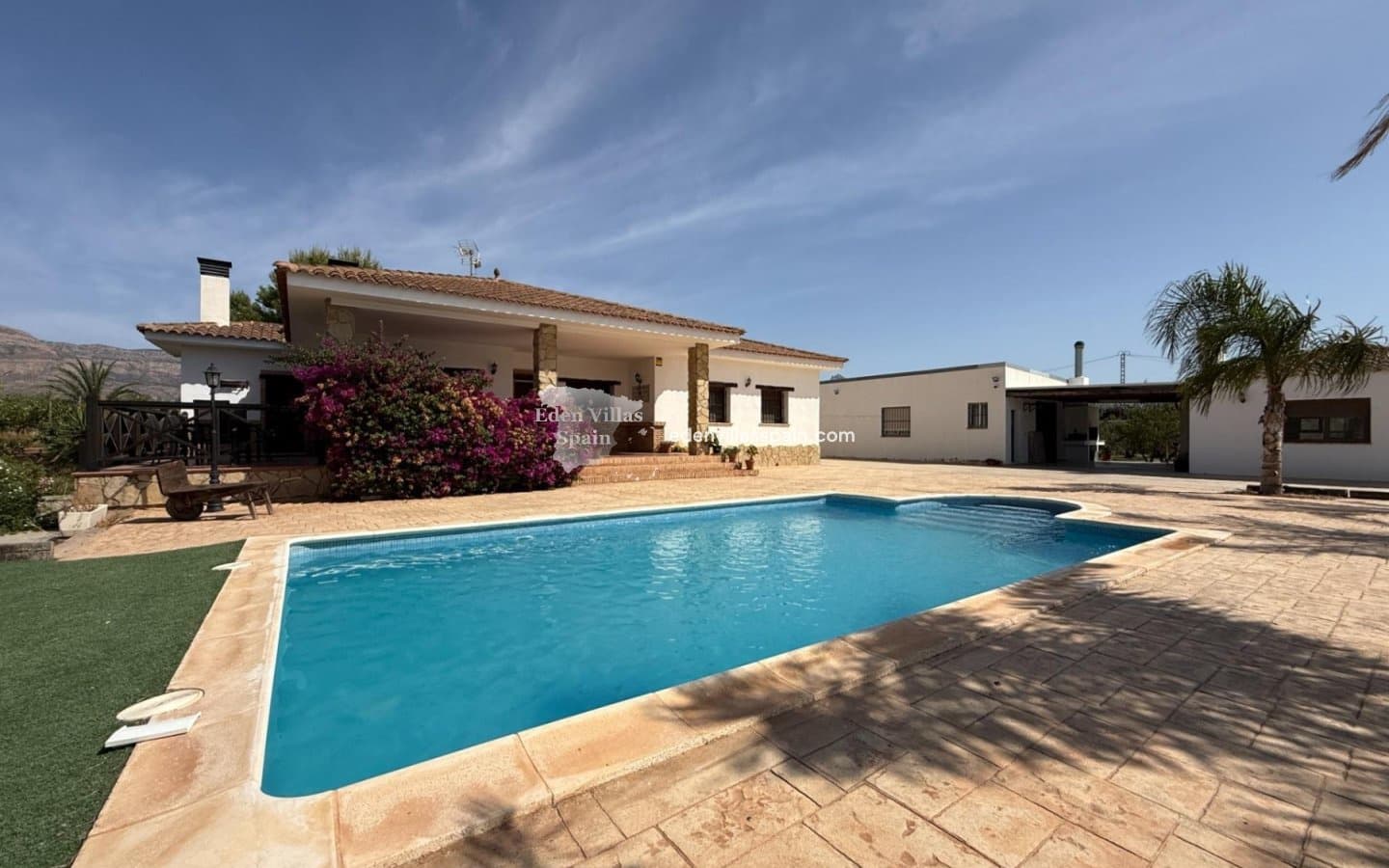 3 slaapkamer Finca/Landhuis te koop in Agost met zwembad - € 700.000 (Ref: 9961471)