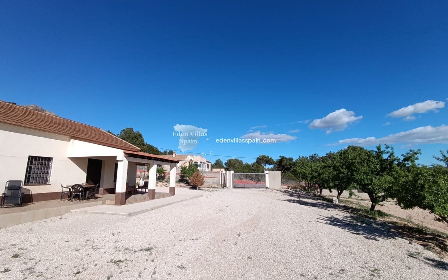 3 slaapkamer Finca/Landhuis te koop in Macisvenda - € 279.000 (Ref: 9961598)