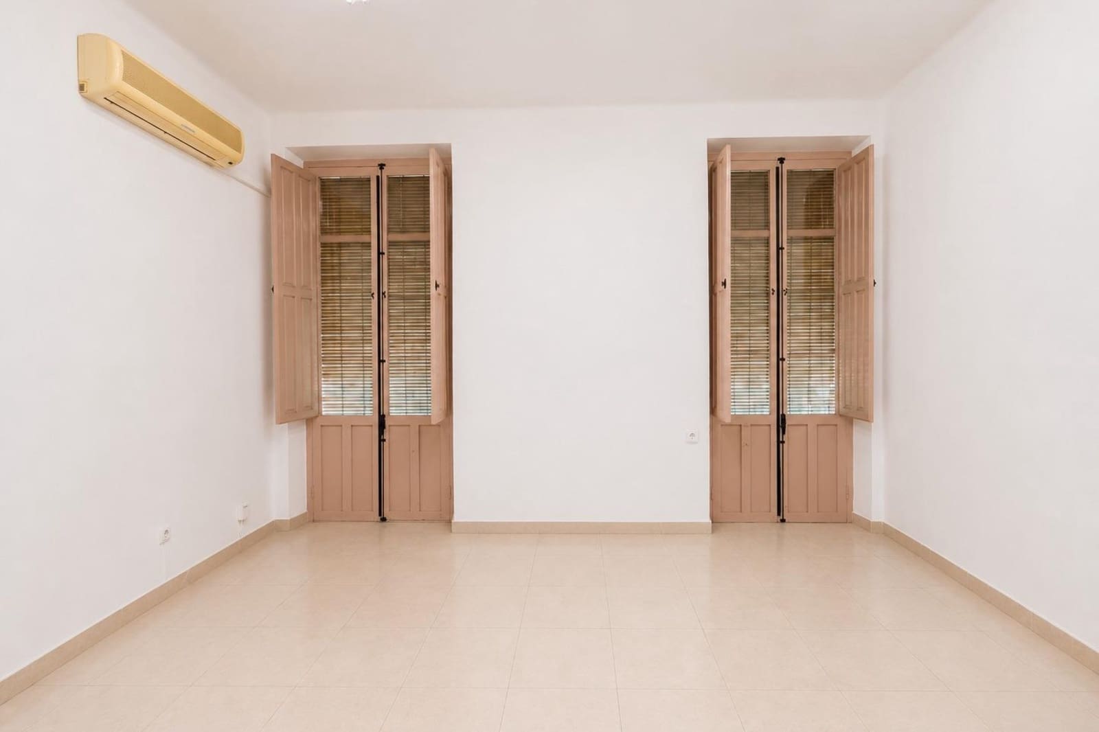 Apartamento de 3 habitaciones en Alicante / Alacant ciudad en venta - 420.000 € (Ref: 9964486)