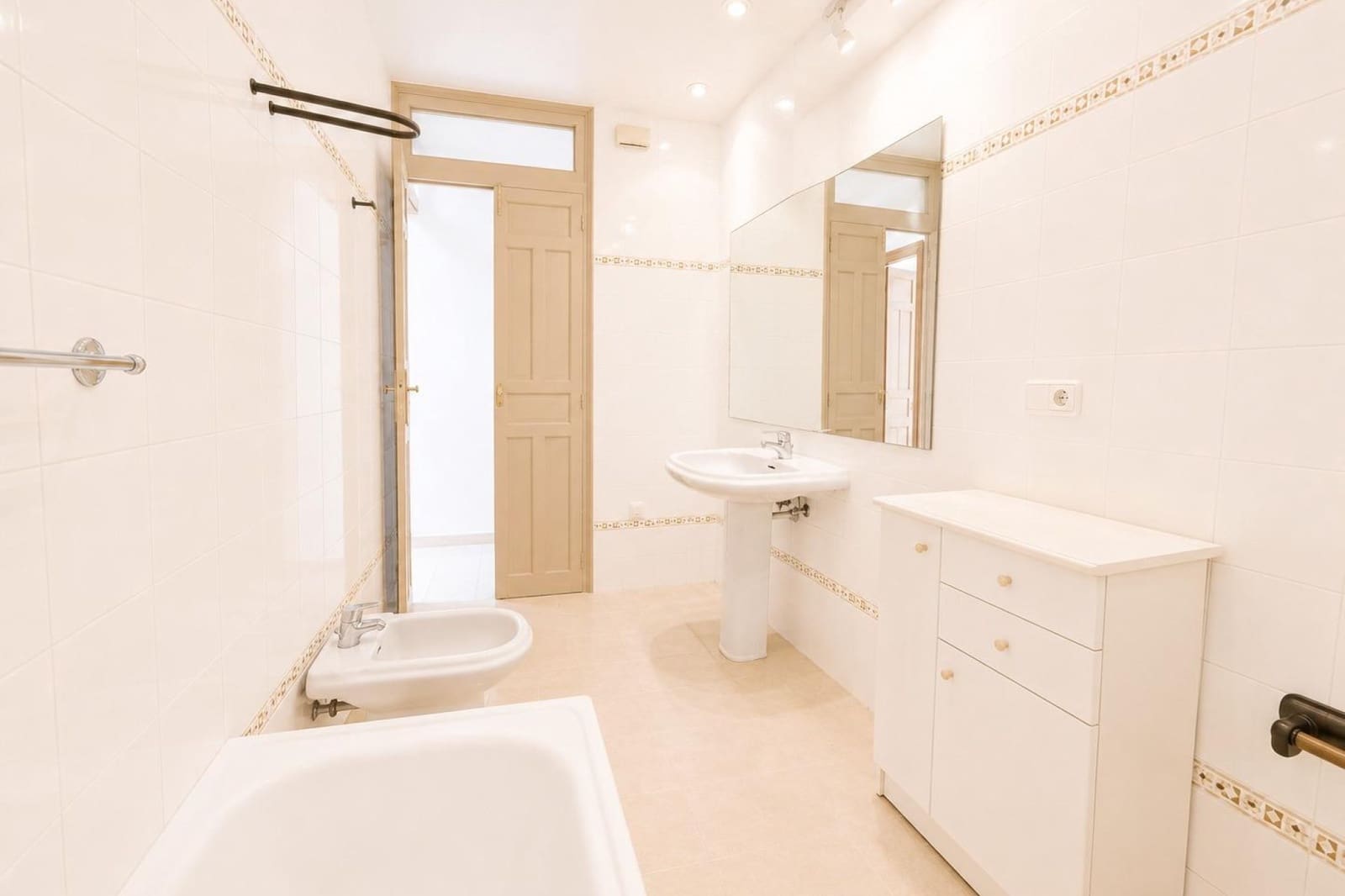 Apartamento de 3 habitaciones en Alicante / Alacant ciudad en venta - 420.000 € (Ref: 9964486)