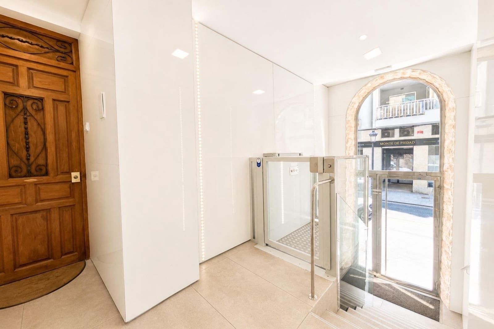 Apartamento de 3 habitaciones en Alicante / Alacant ciudad en venta - 420.000 € (Ref: 9964486)