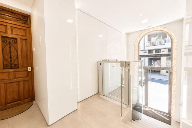 Apartamento de 3 habitaciones en Alicante / Alacant ciudad en venta - 420.000 € (Ref: 9964486)