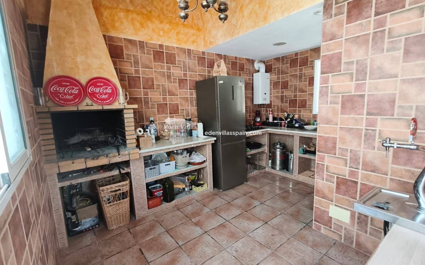 4 soverom Villa til salgs i Alicante by med svømmebasseng garasje - € 459 000 (Ref: 9979302)
