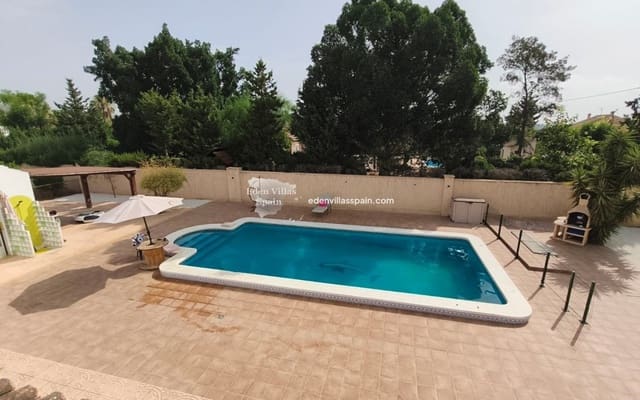 4 soverom Villa til salgs i Alicante by med svømmebasseng garasje - € 459 000 (Ref: 9979302)
