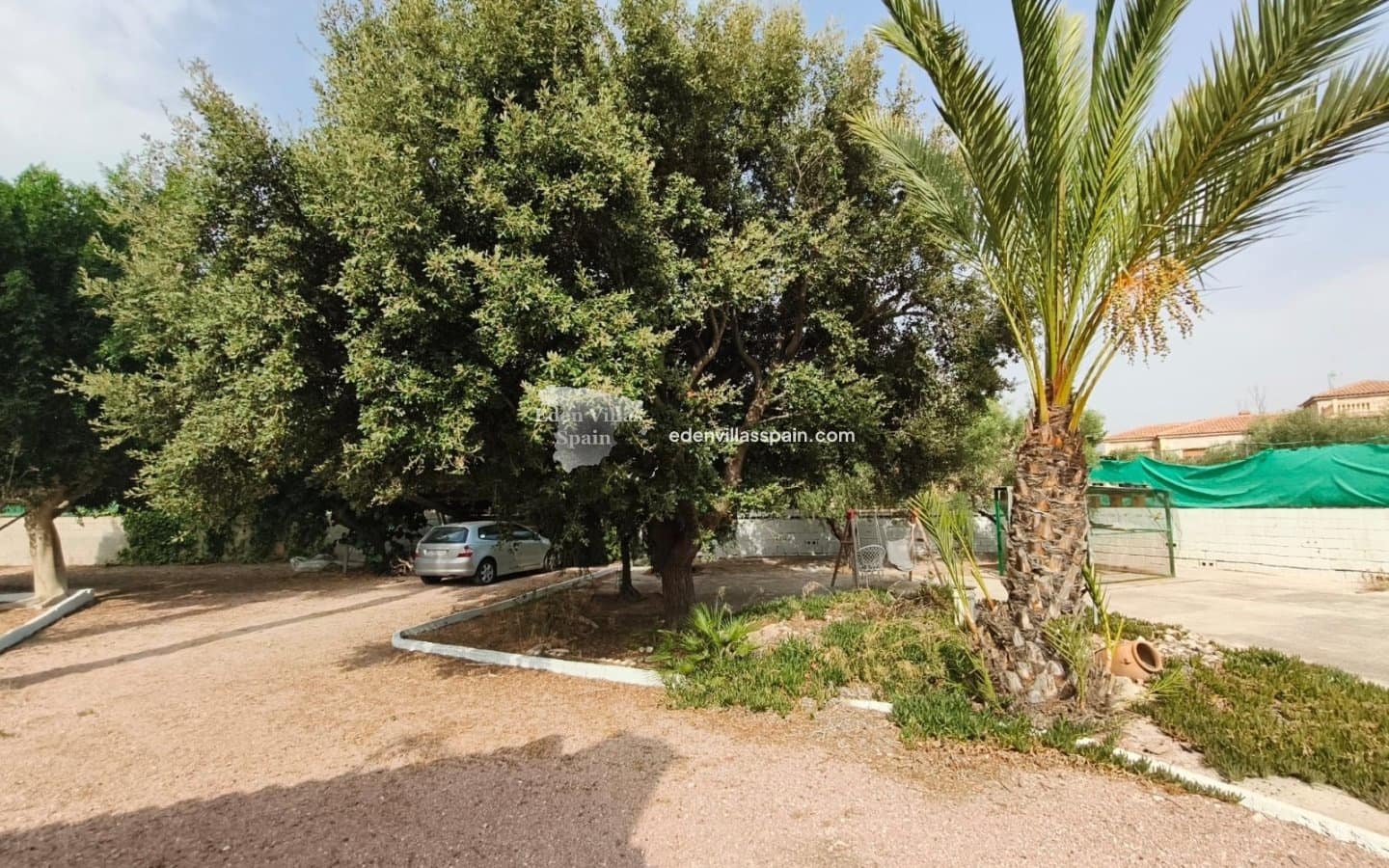 4 soverom Villa til salgs i Alicante by med svømmebasseng garasje - € 459 000 (Ref: 9979302)