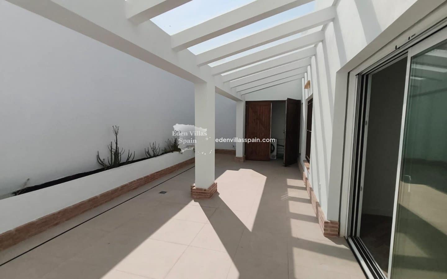 3 bedroom Townhouse for sale in Catral - € 250,000 (Ref: 9985261)