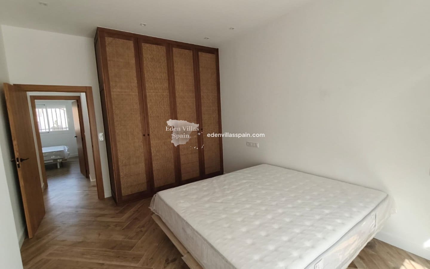 3 bedroom Townhouse for sale in Catral - € 250,000 (Ref: 9985261)