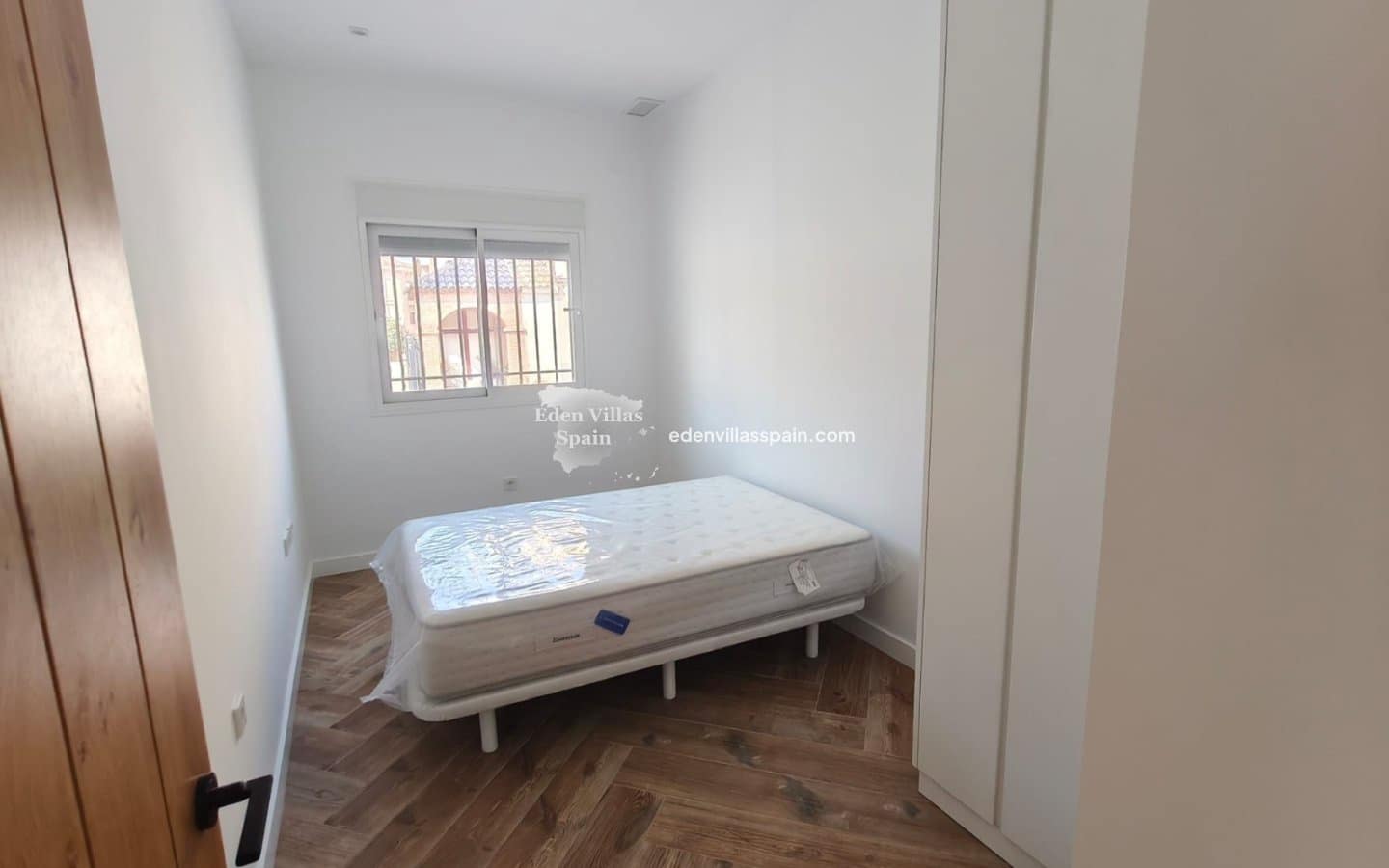 3 bedroom Townhouse for sale in Catral - € 250,000 (Ref: 9985261)