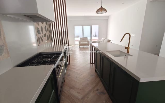 3 bedroom Townhouse for sale in Catral - € 250,000 (Ref: 9985261)