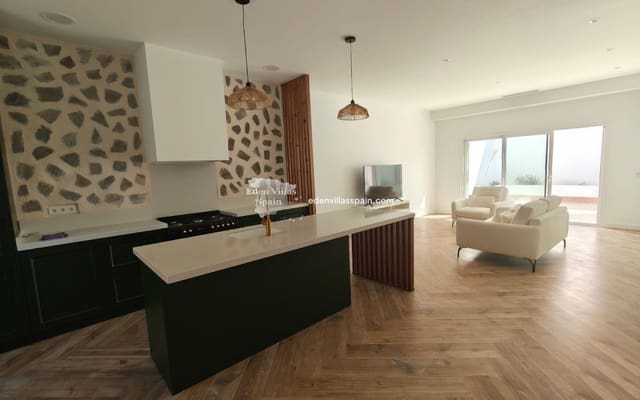 3 slaapkamer Huis te koop in Alicante stad - € 250.000 (Ref: 9985264)