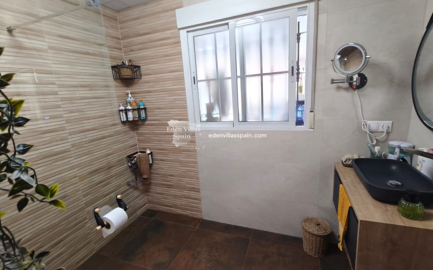 4 slaapkamer Villa te koop in Alicante stad met zwembad garage - € 695.000 (Ref: 9994597)
