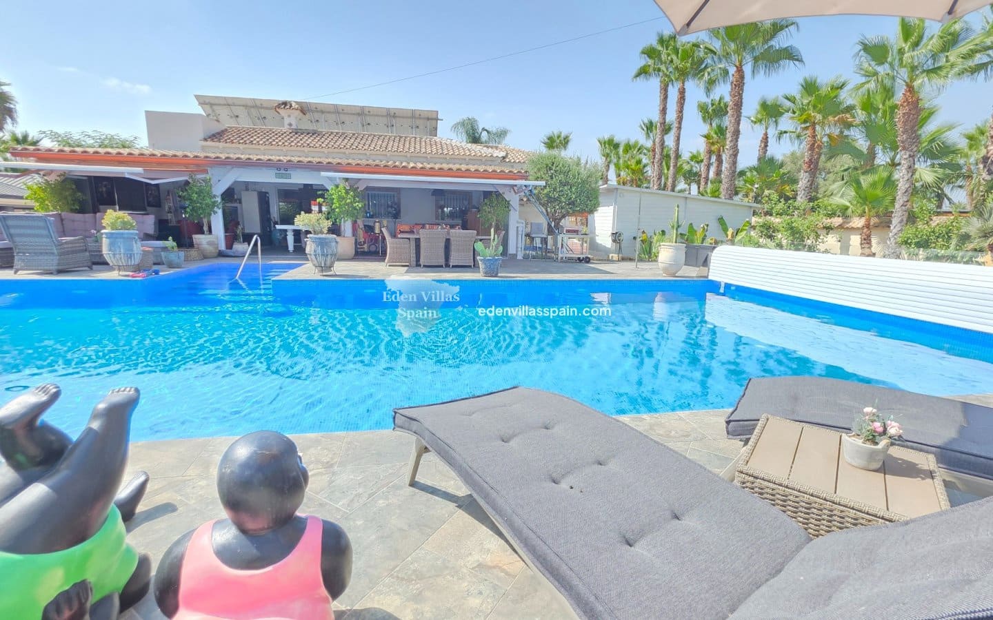 4 soverom Villa til salgs i Catral med svømmebasseng garasje - € 695 000 (Ref: 9994599)