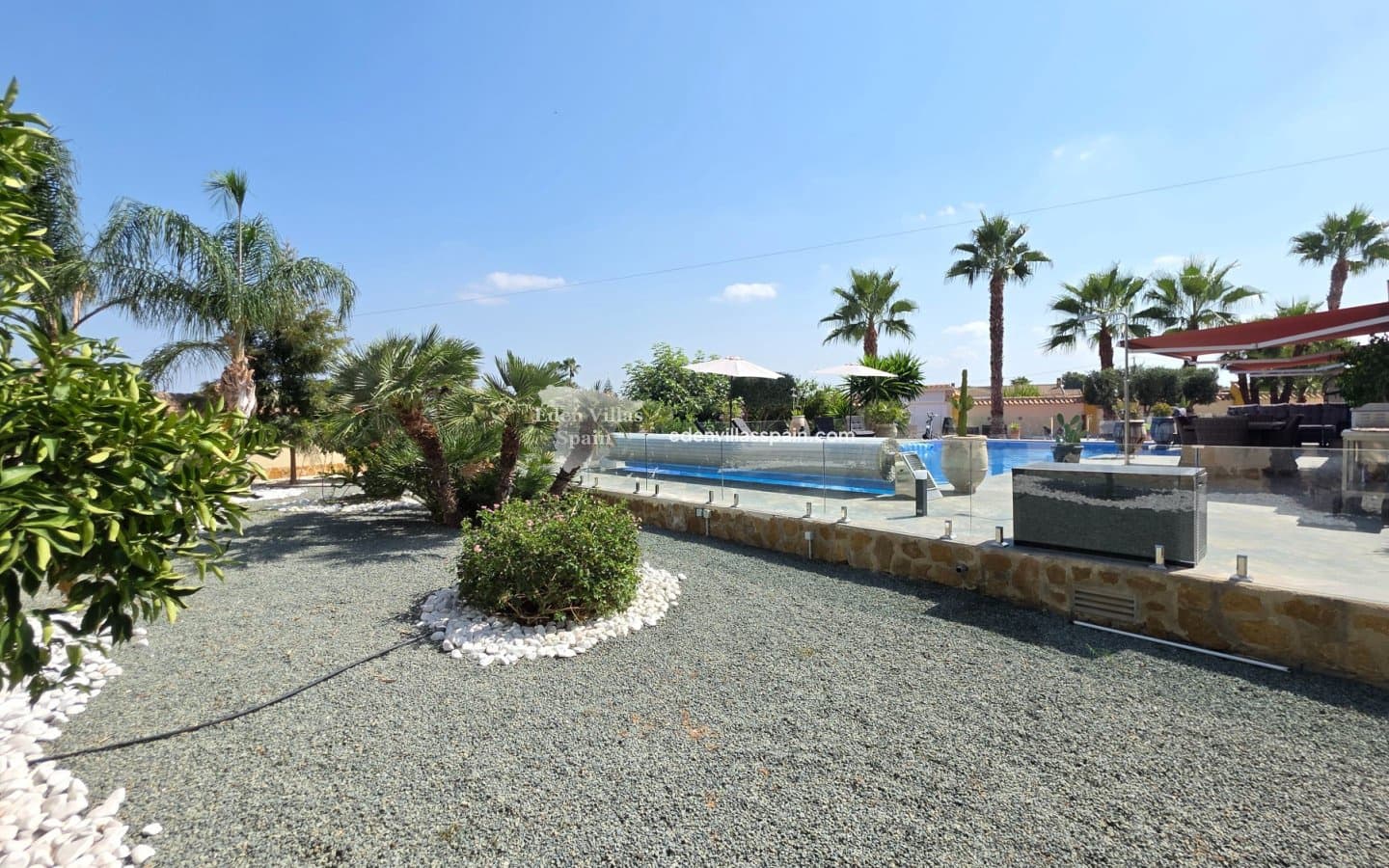4 soverom Villa til salgs i Catral med svømmebasseng garasje - € 695 000 (Ref: 9994599)
