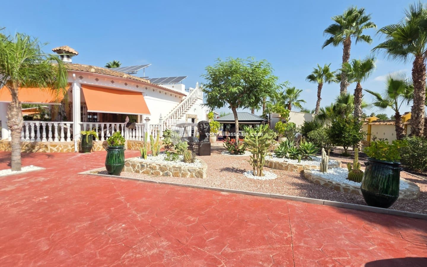 4 soverom Villa til salgs i Catral med svømmebasseng garasje - € 695 000 (Ref: 9994599)