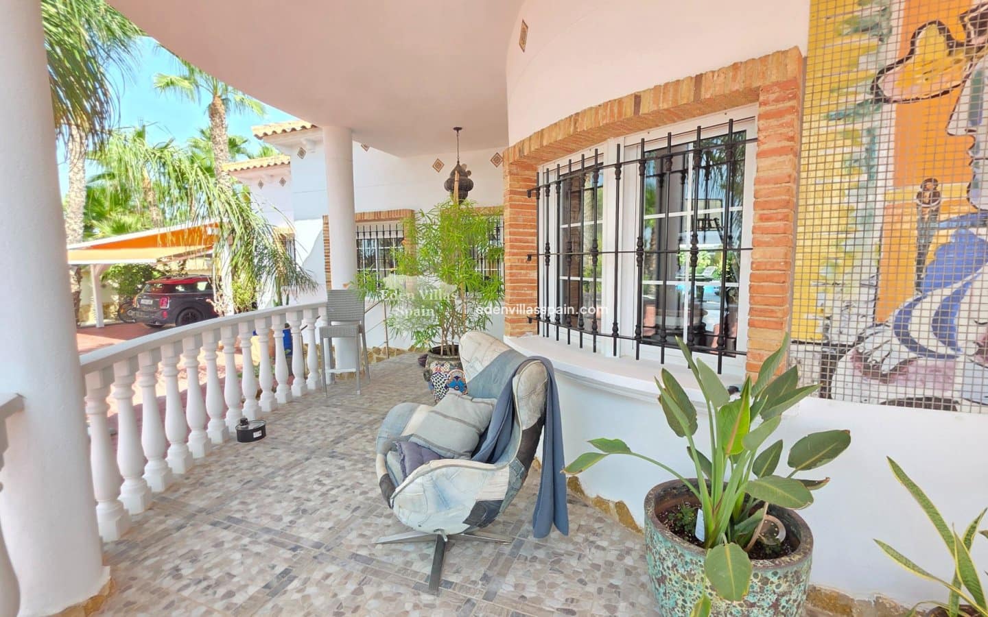 4 soverom Villa til salgs i Catral med svømmebasseng garasje - € 695 000 (Ref: 9994599)