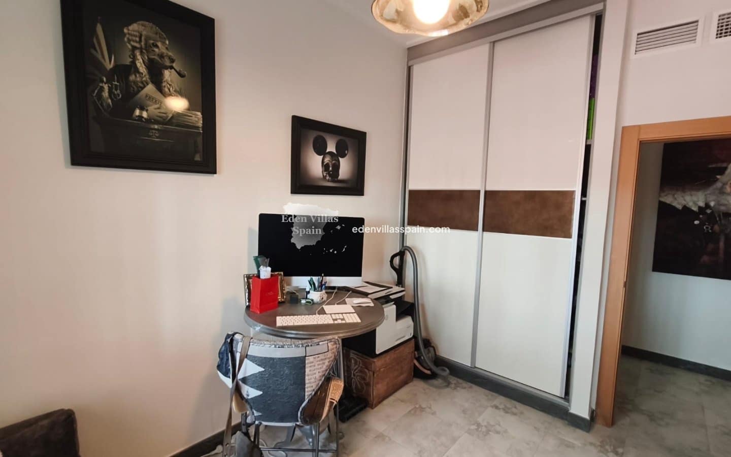 4 soverom Villa til salgs i Catral med svømmebasseng garasje - € 695 000 (Ref: 9994599)