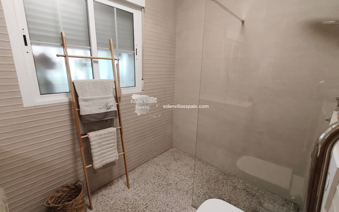 4 soverom Villa til salgs i Catral med svømmebasseng garasje - € 695 000 (Ref: 9994599)