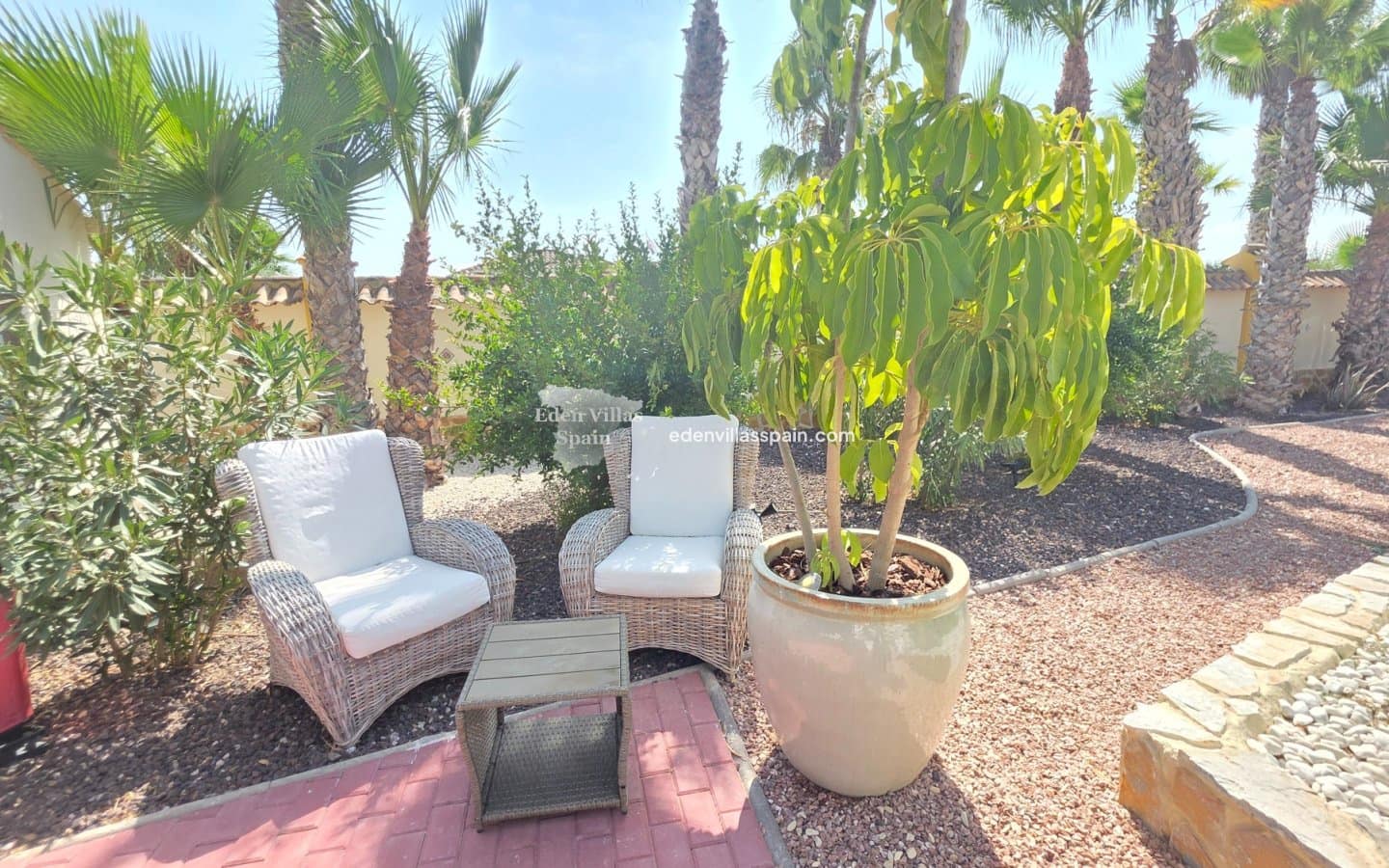 4 soverom Villa til salgs i Catral med svømmebasseng garasje - € 695 000 (Ref: 9994599)