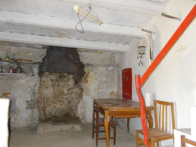 Finca/Herregård til salgs i El Perelló - € 45 000 (Ref: 4782964)