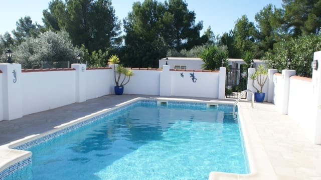 4 soveværelse Finca/Landehus til salg i El Perelló med swimmingpool - € 495.000 (Ref: 6443269)