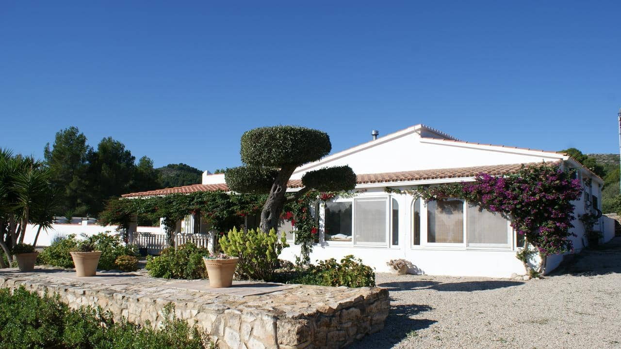 4 soveværelse Finca/Landehus til salg i El Perello med swimmingpool - € 495.000 (Ref: 6443269)