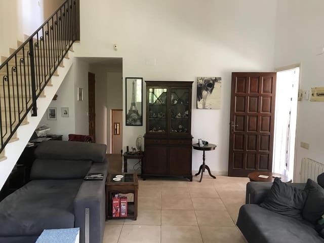 5 sovrum Villa till salu i L'Ampolla med pool - 399 000 € (Ref: 7555453)