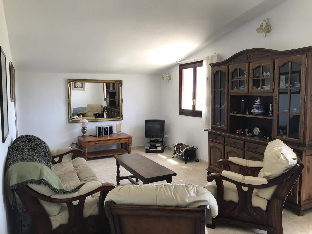 5 sovrum Villa till salu i L'Ampolla med pool - 399 000 € (Ref: 7555453)