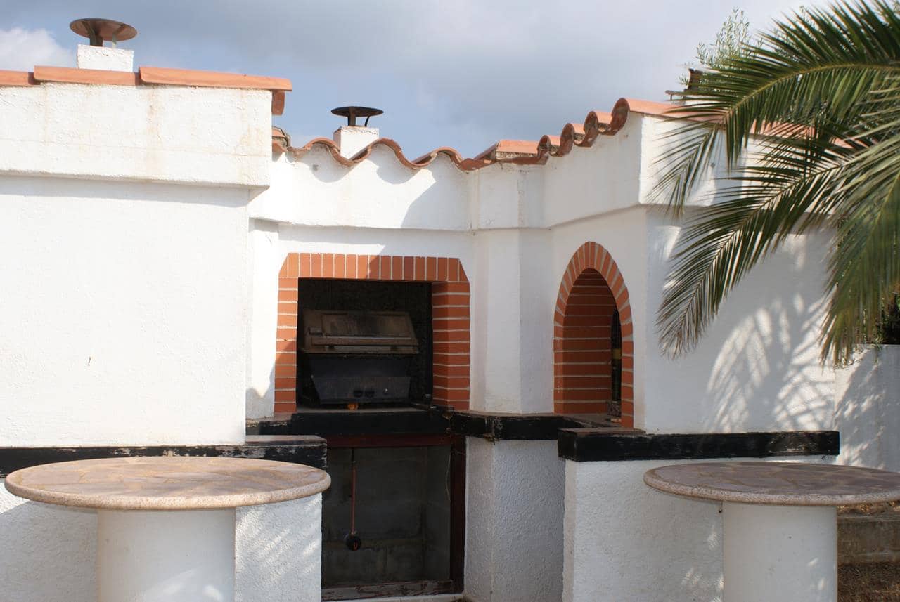 5 sovrum Villa till salu i L'Ampolla med pool - 399 000 € (Ref: 7555453)