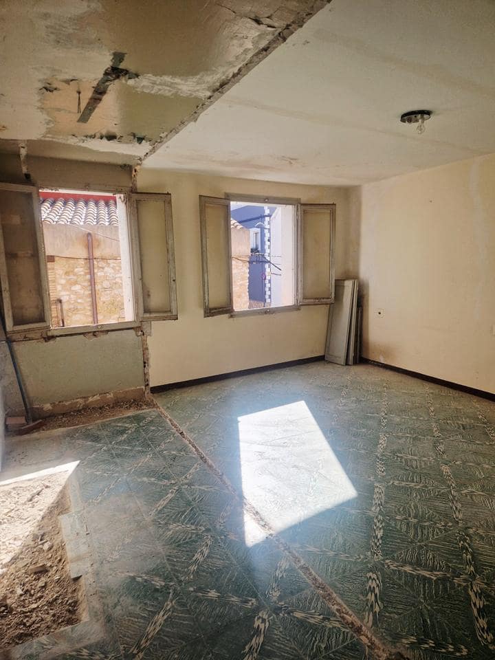 Byhus til salg i El Perello - € 115.000 (Ref: 9388157)